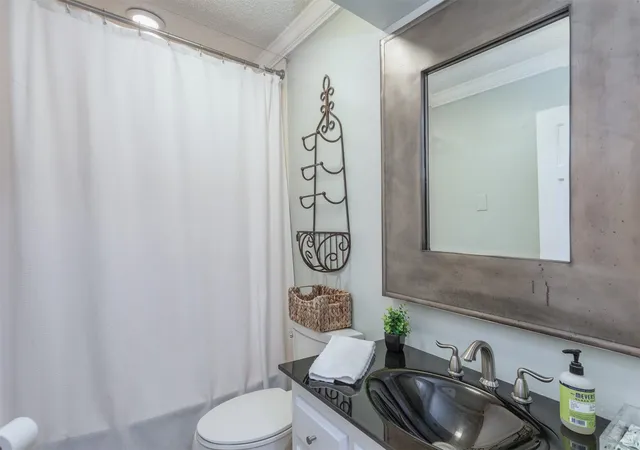 Photo 4 of Condo for sale at 5158 Westgrove Dr, Dallas, TX 75248 | MLS# 21147435 | Listing updated on 2026-07-30