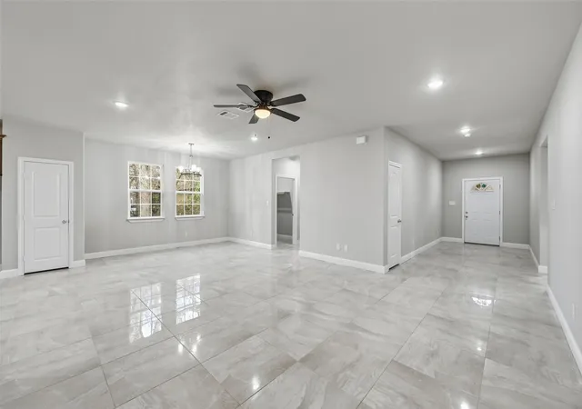 Photo 2 of Single family home for sale at 306 Lewis St, Cleburne, TX 76031 | MLS# 21154825 | Listing updated on 2026-09-08