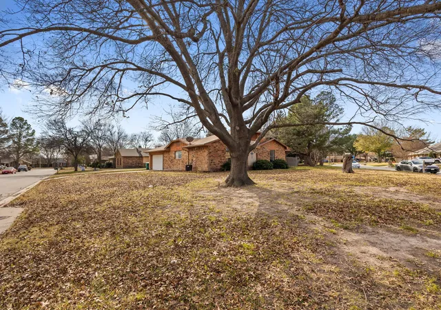 Photo 3 of Single family home for sale at 2736 Chebi Ln, Denton, TX 76209 | MLS# 21151537 | Listing updated on 2026-07-29