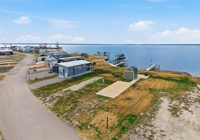 Photo 1 of Land for sale at 5224 Waterfront Rd, Kerens, TX 75144 | MLS# 21154678 | Listing updated on 2026-09-10