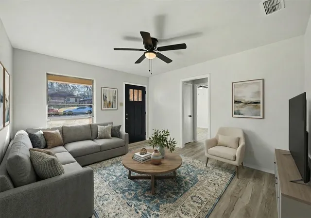 Photo 3 of Single family home for sale at 105 N Wood Ave, Denison, TX 75020 | MLS# 21154997 | Listing updated on 2026-09-25