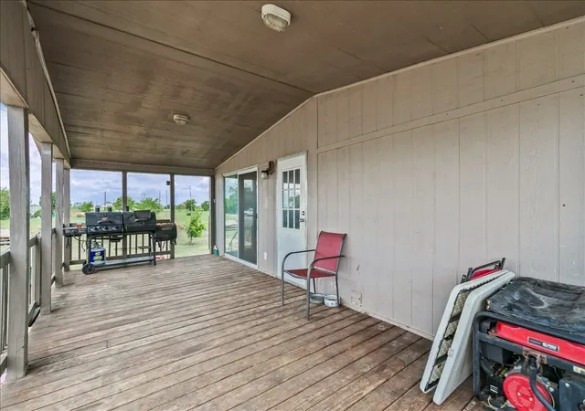 Photo 3 of Manufactured home for sale at 5680 County Road 1217, Cleburne, TX 76033 | MLS# 21153868 | Listing updated on 2026-09-29