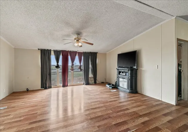 Photo 4 of Manufactured home for sale at 5680 County Road 1217, Cleburne, TX 76033 | MLS# 21153868 | Listing updated on 2026-09-29