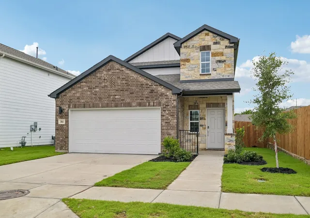 Photo 1 of Sale Pending at 304 Sun Harvest Dr, Royse City, TX 75189 | MLS# 21157425 | Listing updated on 2026-07-30