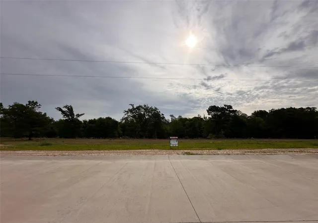 Photo 1 of Land for sale at 16944 Sawyer Wy, Lindale, TX 75771 | MLS# 21158868 | Listing updated on 2026-09-11