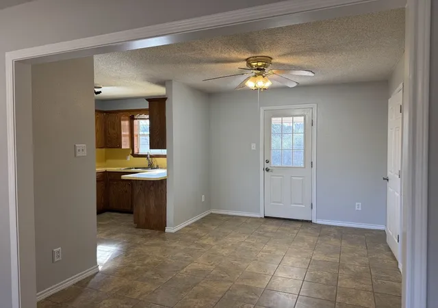 Photo 3 of Single family home for sale at 2010 Saltworks Rd, Palestine, TX 75803 | MLS# 21159108 | Listing updated on 2026-09-14