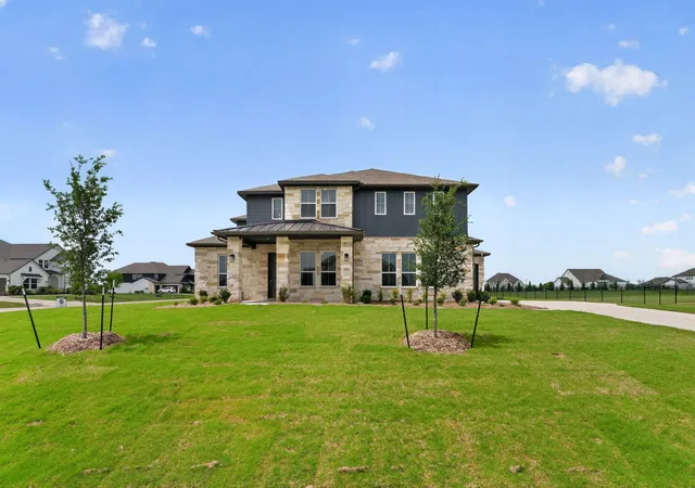 Photo 2 of Sale Pending at 5504 Gaelic Dr, Celina, TX 75009 | MLS# 21159476 | Listing updated on 2026-10-05