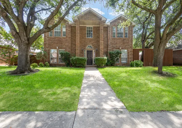 Photo 1 of Single family home for sale at 5400 Belle Chasse Ln, Frisco, TX 75035 | MLS# 21160439 | Listing updated on 2026-09-09