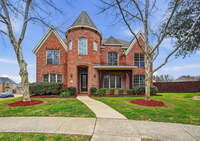 Photo 1 of Single family home for sale at 222 River Birch Trl, Garland, TX 75040 | MLS# 21159095 | Listing updated on 2026-10-05
