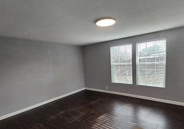 Photo 2 of Single family home for sale at 207 Pine St, Keene, TX 76059 | MLS# 21161527 | Listing updated on 2026-09-11