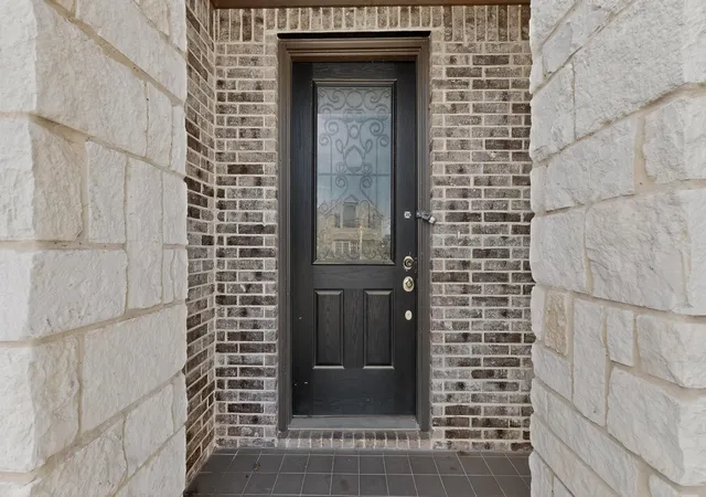 Photo 3 of Sale Pending at 1025 Merion Dr, Burleson, TX 76028 | MLS# 21141806 | Listing updated on 2026-09-14
