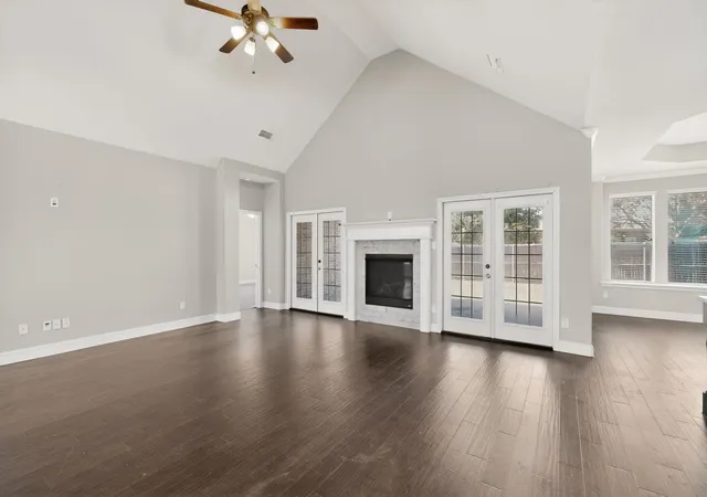Photo 4 of Sale Pending at 1025 Merion Dr, Burleson, TX 76028 | MLS# 21141806 | Listing updated on 2026-09-14