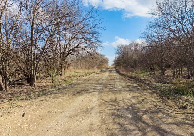Photo 2 of Land for sale at Tbd Ross St, Hillsboro, TX 76645 | MLS# 21163671 | Listing updated on 2026-07-31