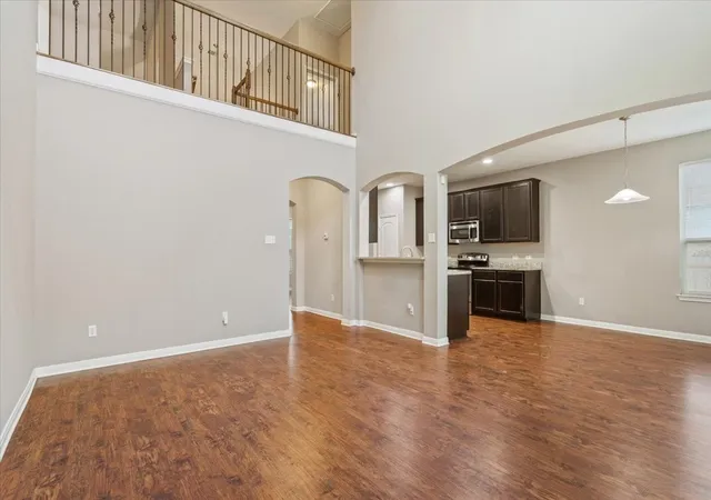 Photo 3 of Sale Pending at 10713 Burnham Dr, Waco, TX 76708 | MLS# 21163177 | Listing updated on 2026-09-10