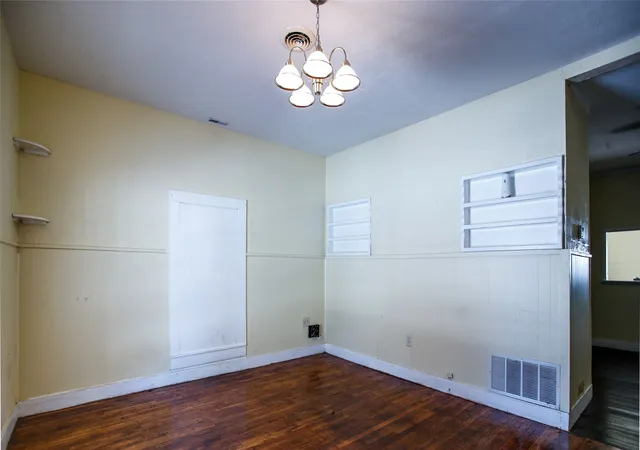 Photo 2 of Single family home for sale at 603 W Bloodworth, Olney, TX 76374 | MLS# 21165110 | Listing updated on 2026-07-30