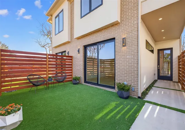 Photo 2 of Single family home for sale at 6603 Roper St, Dallas, TX 75209 | MLS# 21135985 | Listing updated on 2026-09-13