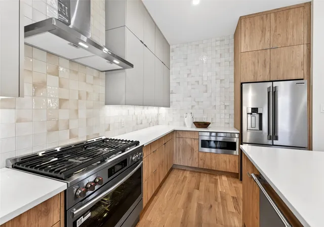 Photo 4 of Single family home for sale at 6603 Roper St, Dallas, TX 75209 | MLS# 21135985 | Listing updated on 2026-09-26