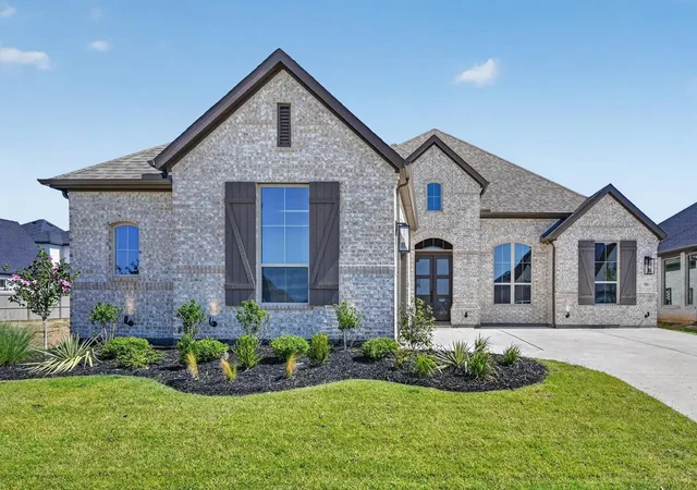 Photo 1 of Single family home for sale at 2816 Mayfair Ln, Justin, TX 76247 | MLS# 21165940 | Listing updated on 2026-09-10
