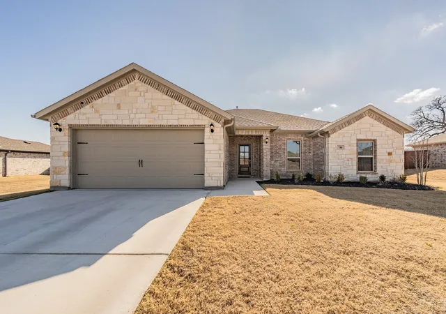 Photo 3 of Sale Pending at 744 Stone Eagle Dr, Azle, TX 76020 | MLS# 21166241 | Listing updated on 2026-07-29