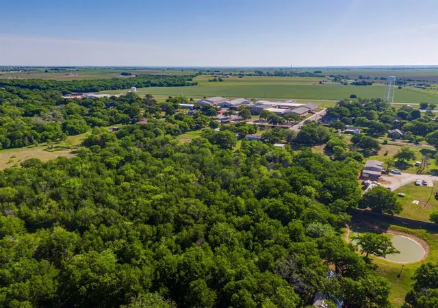 Photo 4 of Land for sale at 000 N Barron Rd, Covington, TX 76636 | MLS# 21159862 | Listing updated on 2026-07-31