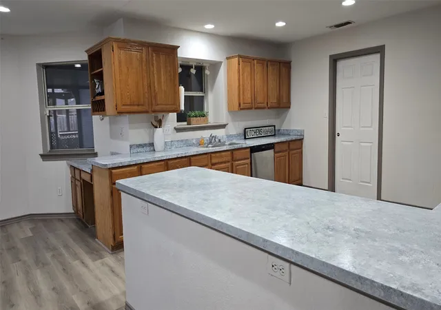 Photo 4 of Single family home for sale at 2015 Sandi Ln, Sachse, TX 75048 | MLS# 21162833 | Listing updated on 2026-08-02
