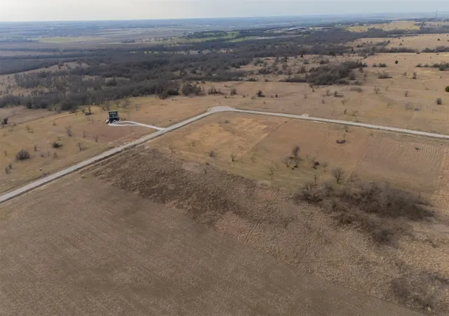Photo 1 of Land for sale at Tbd Lot 29 Longview Creek Trl, Itasca, TX 76055 | MLS# 21168792 | Listing updated on 2026-09-09