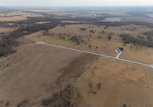 Photo 2 of Land for sale at Tbd Lot 29 Longview Creek Trl, Itasca, TX 76055 | MLS# 21168792 | Listing updated on 2026-09-09