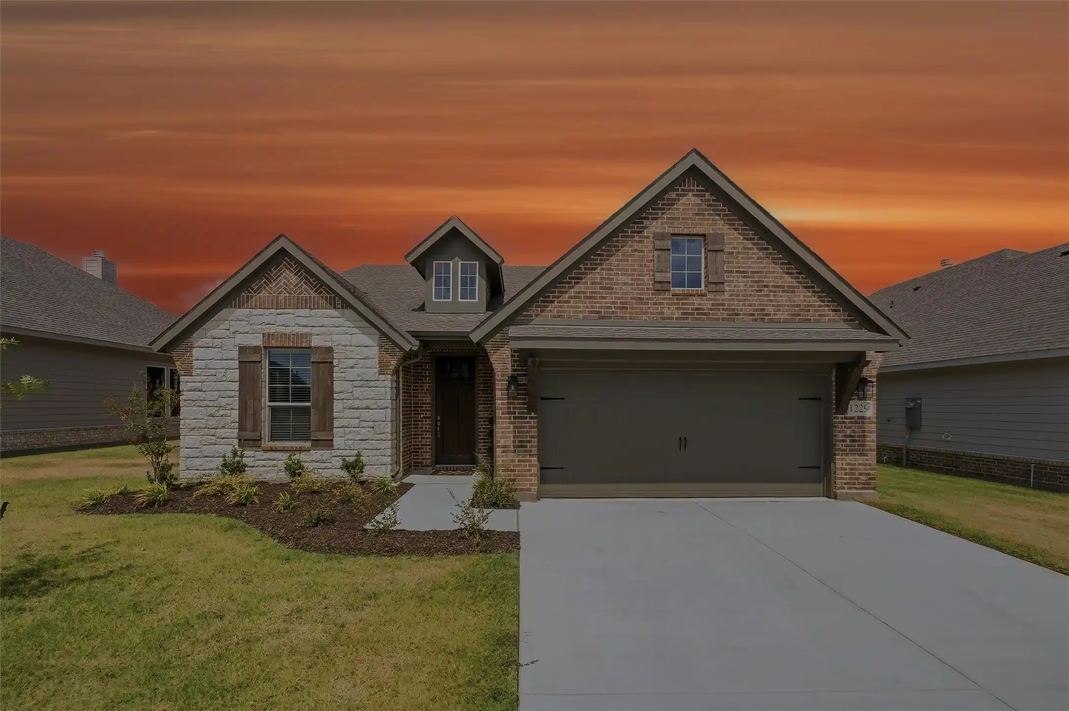 Photo 1 of Single family home for sale at 1229 Sabine River Ln, Springtown, TX 76082 | MLS# 21169174 | Listing updated on 2026-10-28