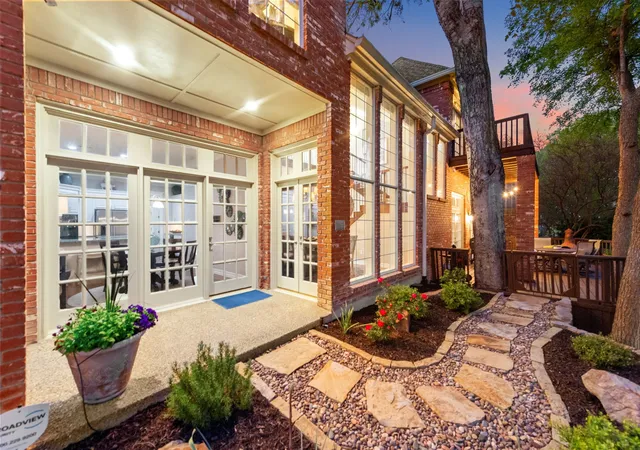 Photo 3 of Sale Pending at 1810 Lakeshore Ct, Plano, TX 75072 | MLS# 21170183 | Listing updated on 2026-07-29