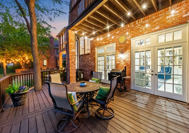 Photo 4 of Sale Pending at 1810 Lakeshore Ct, Plano, TX 75072 | MLS# 21170183 | Listing updated on 2026-07-29