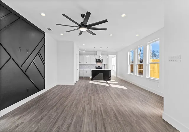Photo 3 of Single family home for sale at 2621 College St, Greenville, TX 75401 | MLS# 21171555 | Listing updated on 2026-07-31