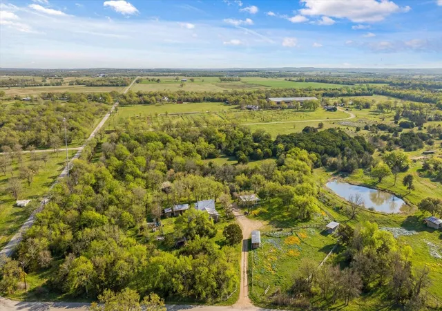 Photo 2 of Single family home for sale at 1601 Stafford Rd, Weatherford, TX 76088 | MLS# 21156451 | Listing updated on 2026-09-14
