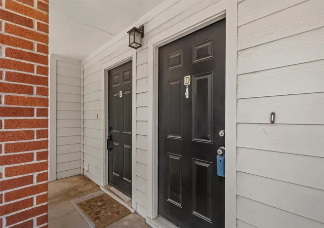 Photo 2 of Condo for sale at 600 Bagby Ave #7D, Waco, TX 76706 | MLS# 21168067 | Listing updated on 2026-09-19
