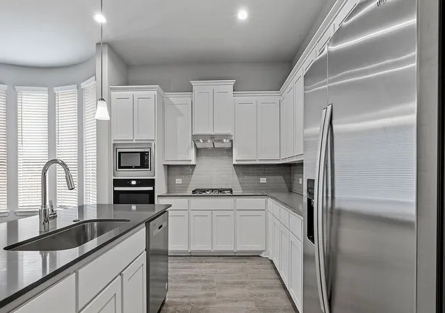 Photo 4 of Sale Pending at 2509 Goldfinch Dr, Denton, TX 76205 | MLS# 21170958 | Listing updated on 2026-10-01