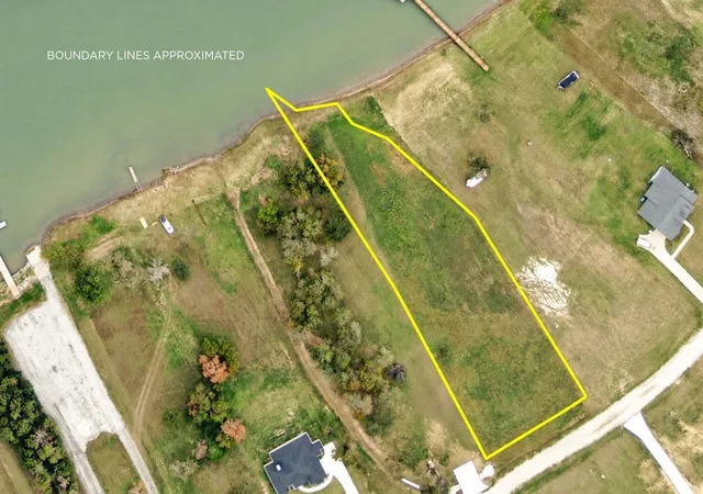 Photo 3 of Land for sale at Lot 13 Waterside Dr, Corsicana, TX 75109 | MLS# 21163327 | Listing updated on 2026-10-20