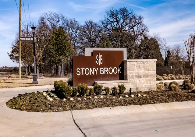 Photo 2 of Sale Pending at 2516 Park Grove Loop, Southlake, TX 76092 | MLS# 21170934 | Listing updated on 2026-09-14