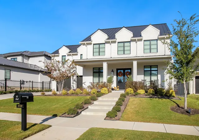 Photo 1 of Single family home for sale at 9708 Latour Ct, Fort Worth, TX 76126 | MLS# 21172564 | Listing updated on 2026-09-12