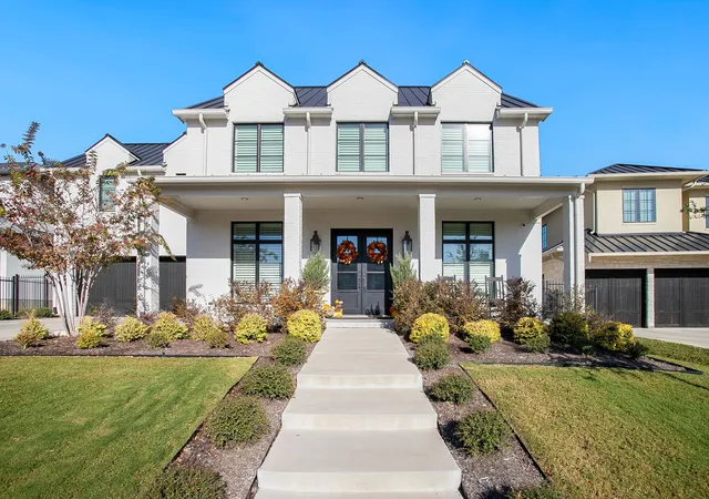 Photo 2 of Single family home for sale at 9708 Latour Ct, Fort Worth, TX 76126 | MLS# 21172564 | Listing updated on 2026-09-12