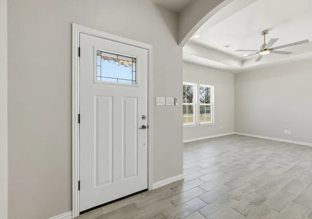 Photo 3 of Single family home for sale at 709 3rd St, Bridgeport, TX 76426 | MLS# 21168297 | Listing updated on 2026-08-01