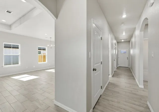 Photo 3 of Single family home for sale at 709 3Rd St, Bridgeport, TX 76426 | MLS# 21168297 | Listing updated on 2026-08-01