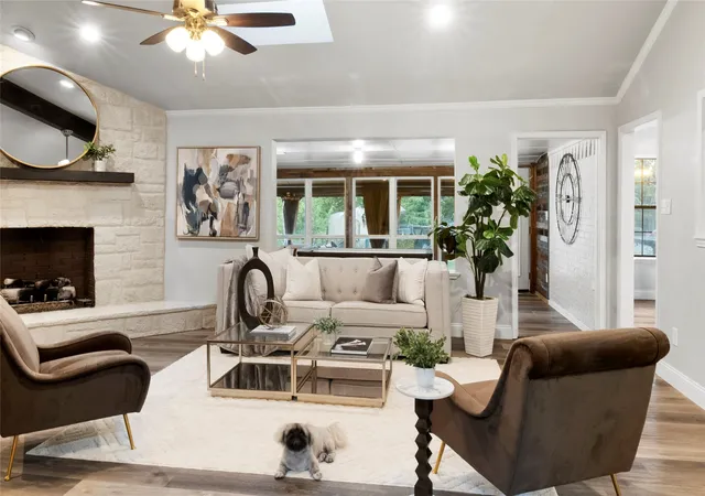 Photo 2 of Single family home for sale at 1140 Stoney Creek Dr, Cedar Hill, TX 75104 | MLS# 21173896 | Listing updated on 2026-07-29