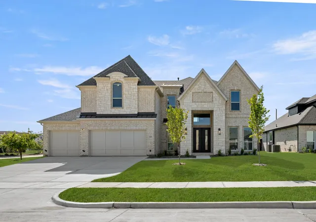Photo 2 of Sale Pending at 2549 Baypoint Dr, Grand Prairie, TX 75054 | MLS# 21174630 | Listing updated on 2026-09-10