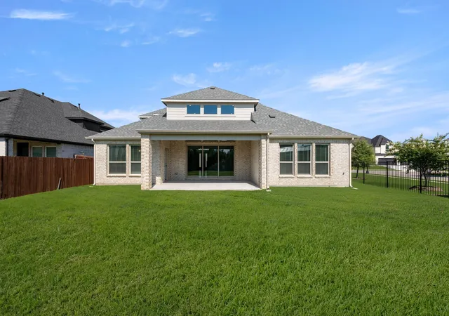 Photo 3 of Sale Pending at 2549 Baypoint Dr, Grand Prairie, TX 75054 | MLS# 21174630 | Listing updated on 2026-09-10