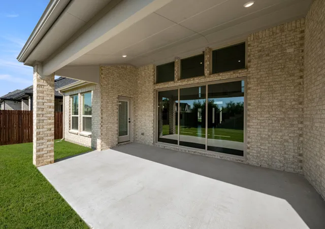 Photo 4 of Sale Pending at 2549 Baypoint Dr, Grand Prairie, TX 75054 | MLS# 21174630 | Listing updated on 2026-09-10