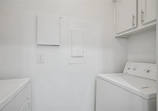 Listing Photo 4 - Condo for sale in building located at 5809 Lake Hubbard Pkwy, Garland, TX 75043 - Unit #308
