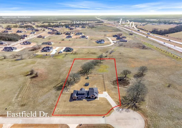 Photo 3 of Single family home for sale at 2055 Eastfield Dr, Wills Point, TX 75169 | MLS# 21176009 | Listing updated on 2026-09-16