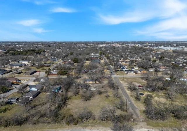 Photo 3 of Land for sale at 0000 Mckinney St, Ennis, TX 75119 | MLS# 21175742 | Listing updated on 2026-07-31