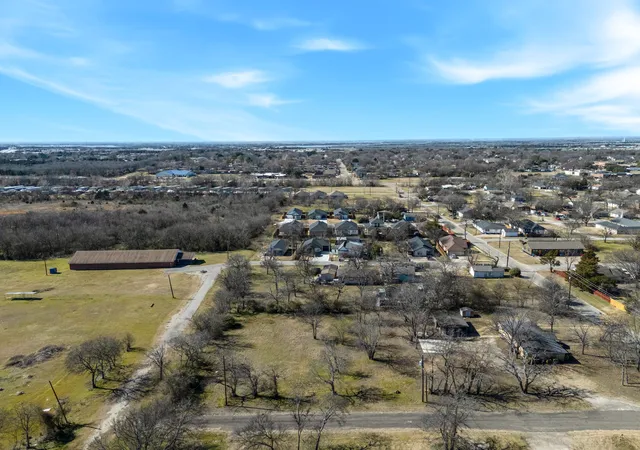 Photo 3 of Land for sale at 0000 Mckinney St, Ennis, TX 75119 | MLS# 21175742 | Listing updated on 2026-10-02