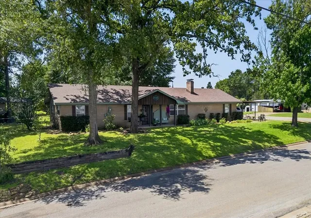 Photo 1 of Single family home for sale at 201 Colonial Cir, Athens, TX 75751 | MLS# 21176798 | Listing updated on 2026-08-01