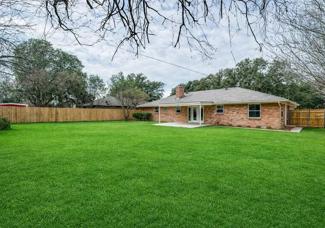 Photo 2 of Single family home for sale at 5113 South Dr, Fort Worth, TX 76132 | MLS# 21176330 | Listing updated on 2026-09-13